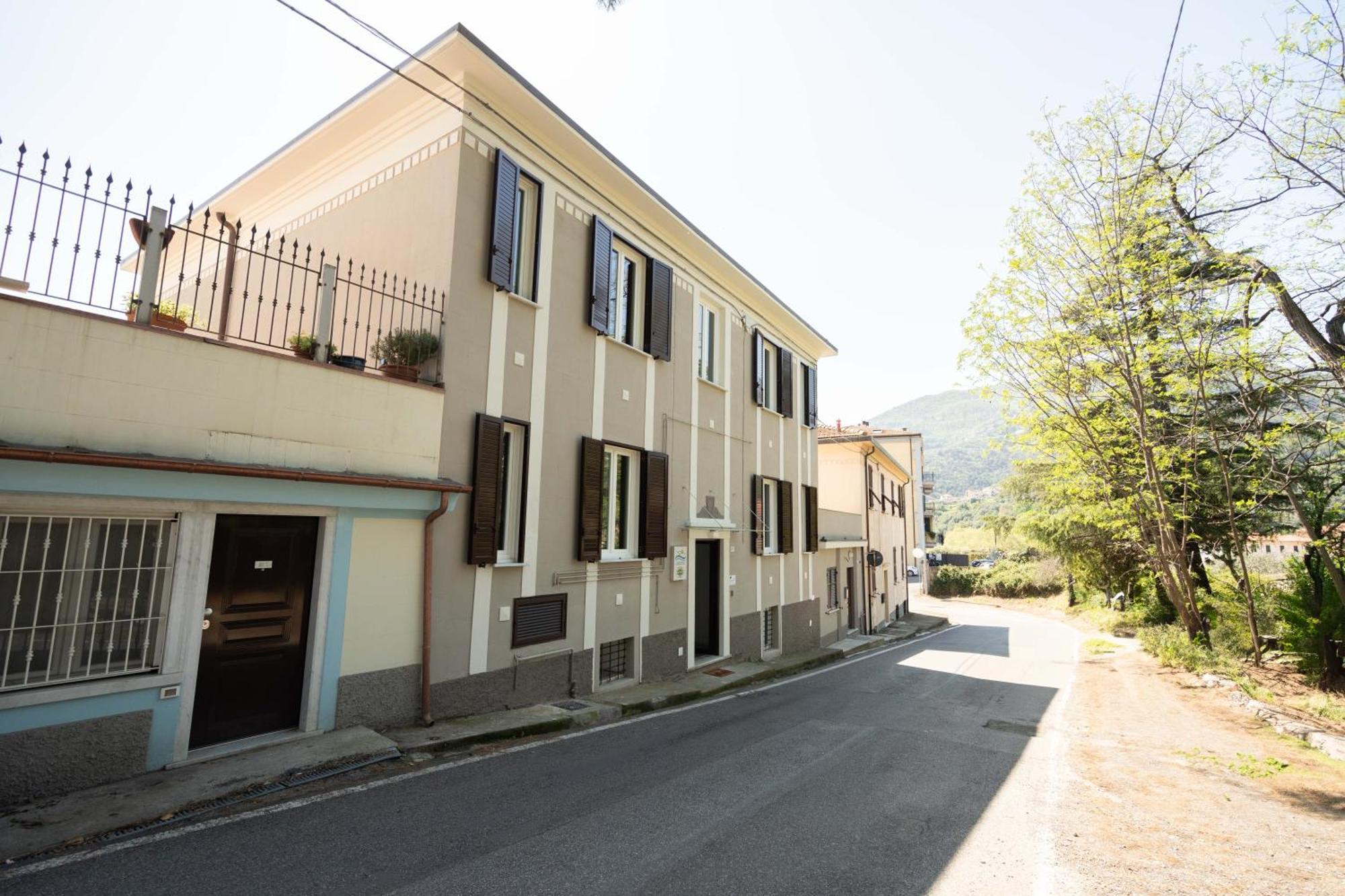 Le Camere Sui Colli La Spezia Exterior photo